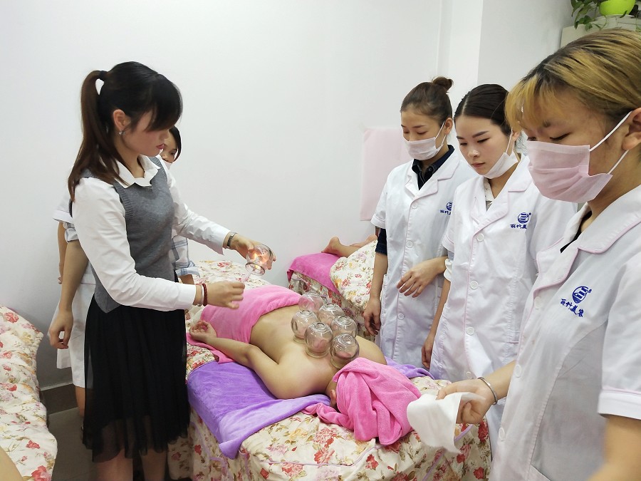 南寧美容師拔罐教學(xué)培訓(xùn)，你了解拔罐嗎