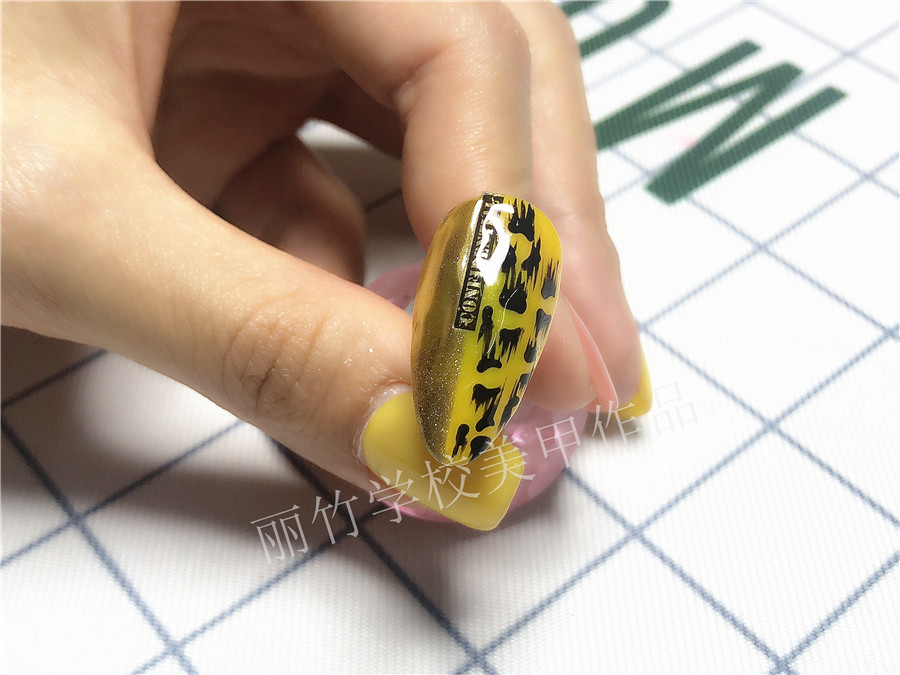 20200423超A豹紋款美甲.jpg