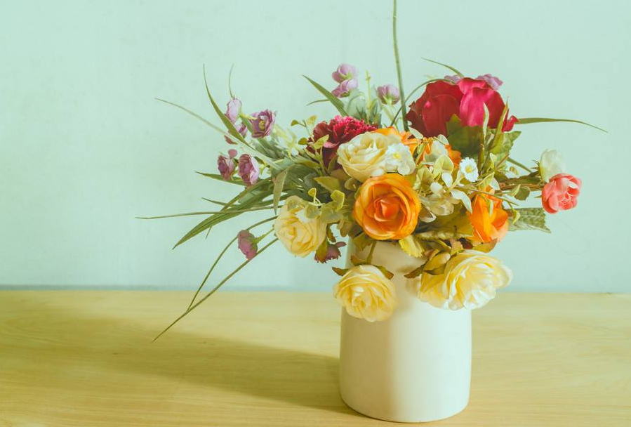 廣西插花學(xué)校：日?；ㄆ坎寤记?>
								
								<span id=