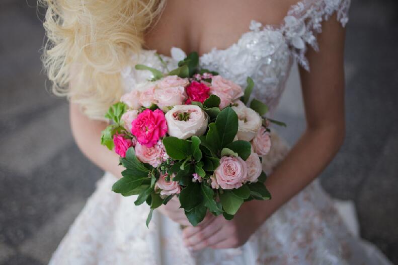 南寧花藝師培訓學校：婚禮鮮花四大特點