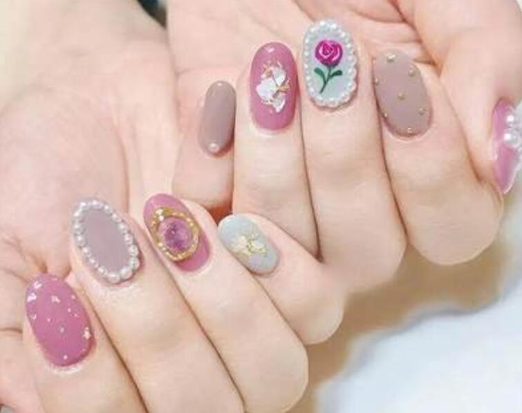 美甲怎么保養(yǎng)更持久？南寧專業(yè)美甲培訓(xùn)告訴你