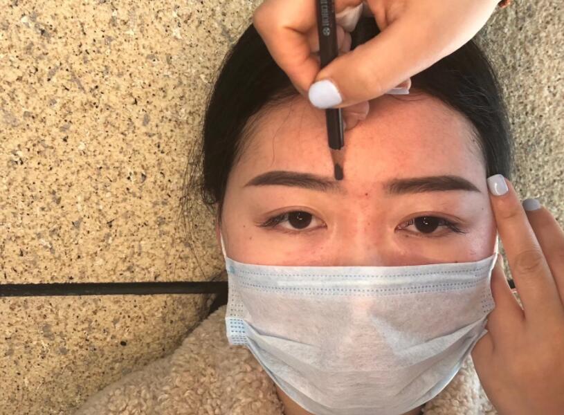 教你設(shè)計(jì)眉型的方法，幫你找南寧學(xué)紋繡的學(xué)校