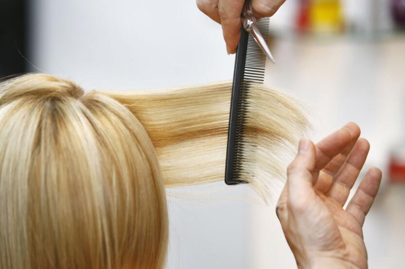 圓形長(zhǎng)發(fā)修剪技巧的筆記，廣西美發(fā)學(xué)校整理好了