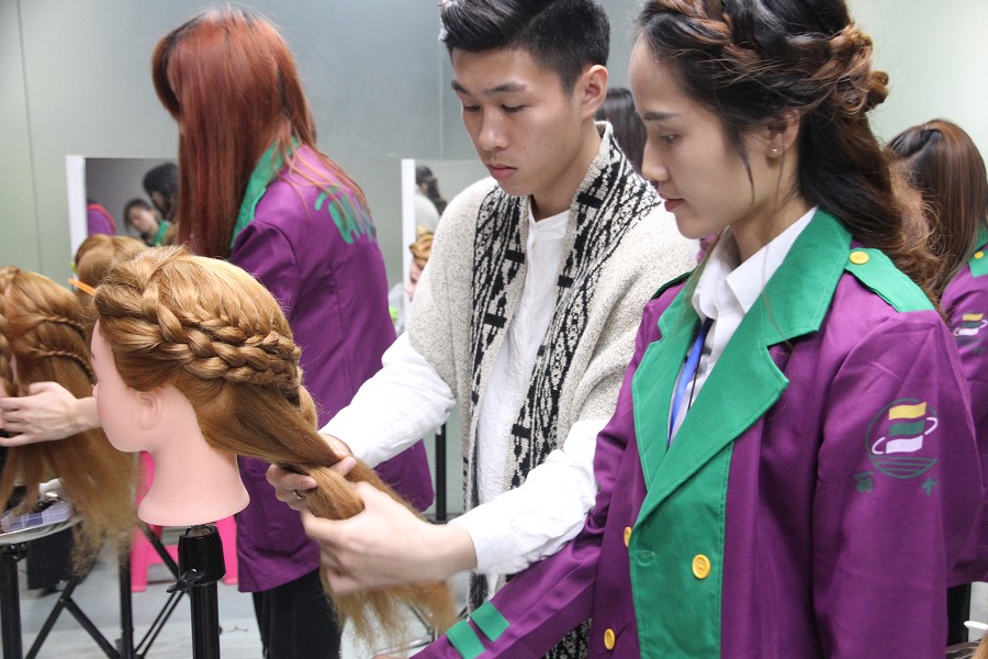 你有100種發(fā)型可以美翻整個人生！