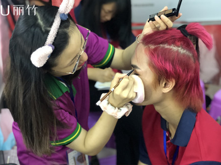 男士化妝的注意事項，南寧彩妝培訓(xùn)班幫你劃重點