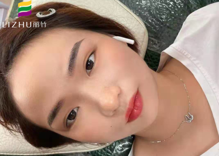 紋眉后眉毛會消失嗎？南寧正規(guī)紋繡培訓(xùn)來解答