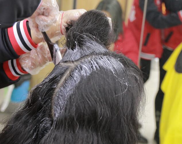 染發(fā)后如何保持發(fā)色持久？南寧學(xué)美發(fā)的學(xué)校幫你支招