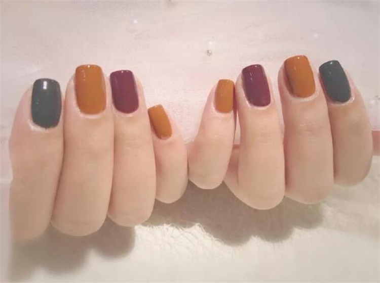 美甲配色技巧，廣西美甲培訓(xùn)機(jī)構(gòu)分享作品案例