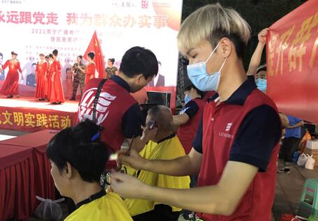 你合適剪短發(fā)嗎？廣西專業(yè)美發(fā)學(xué)校教你判斷