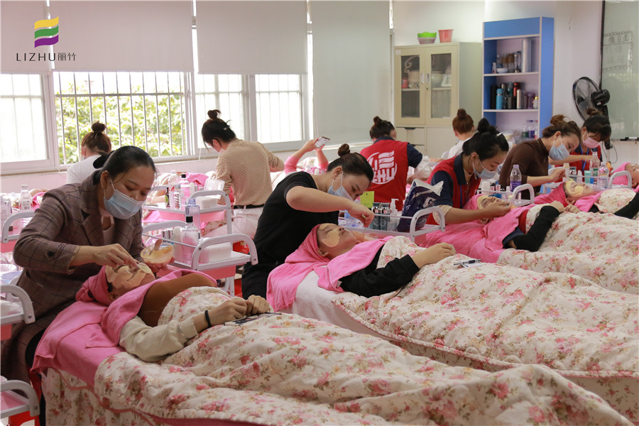 南寧美容養(yǎng)生培訓：秋冬補水誤區(qū)（二）