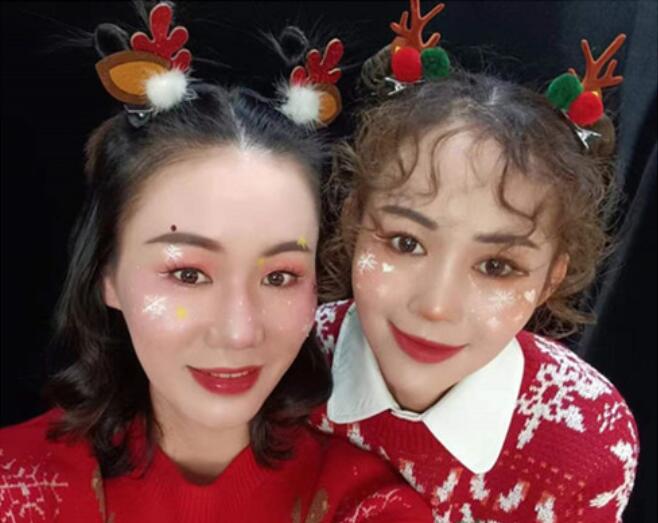 打造你的專屬圣誕妝容，南寧化妝學習機構(gòu)分年