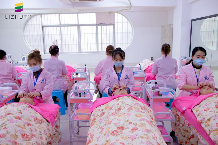 面部按摩的禁忌 | 南寧美容面部教學(xué)內(nèi)容