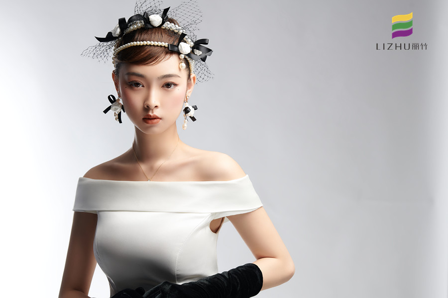 為什么新娘妝顯老？廣西彩妝教材給你分析