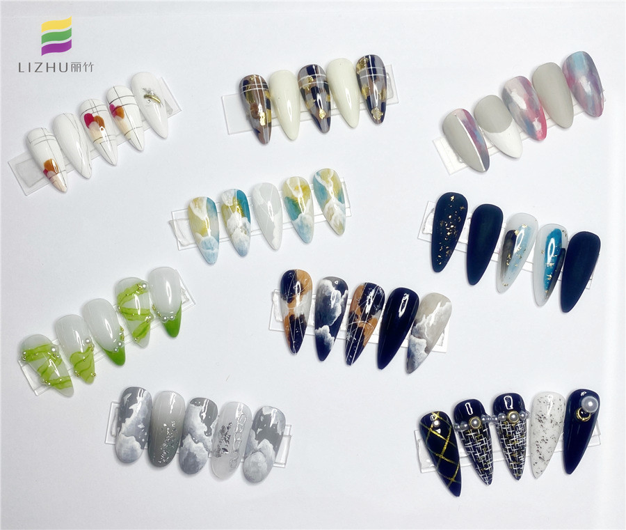 廣西美甲學校一對一教學分享：學員美甲作品欣賞