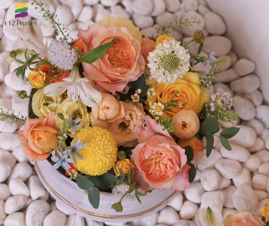 多層次花盒的制作技巧，南寧花藝師培訓(xùn)學(xué)校課程分享