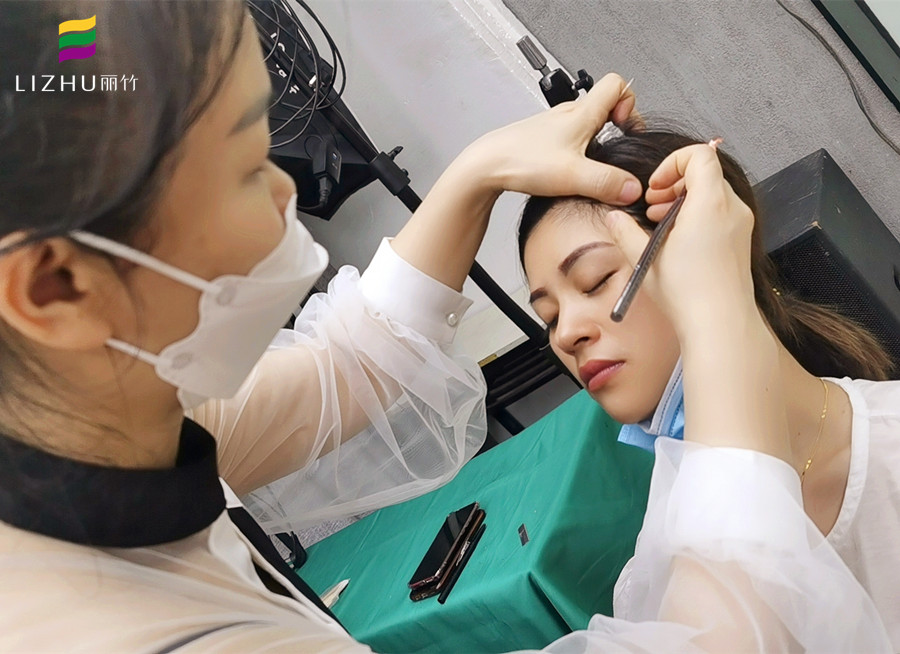 如何設(shè)計(jì)自然好看的眉形？南寧紋繡基礎(chǔ)培訓(xùn)教你