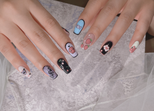 網(wǎng)紅美甲款式 | 廣西美甲職業(yè)培訓(xùn)學(xué)校推薦