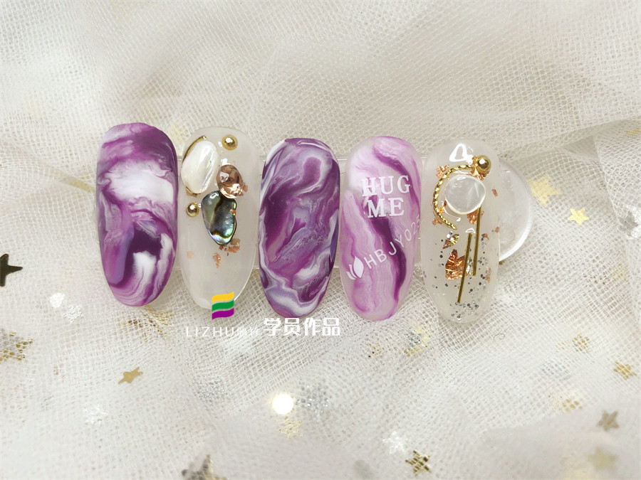 暈染美甲，麗竹專業(yè)美甲師學(xué)校學(xué)員作品