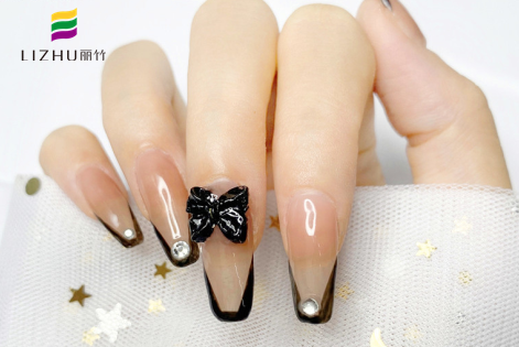 美甲延長收費標(biāo)準(zhǔn)，廣西南寧美甲學(xué)校建議