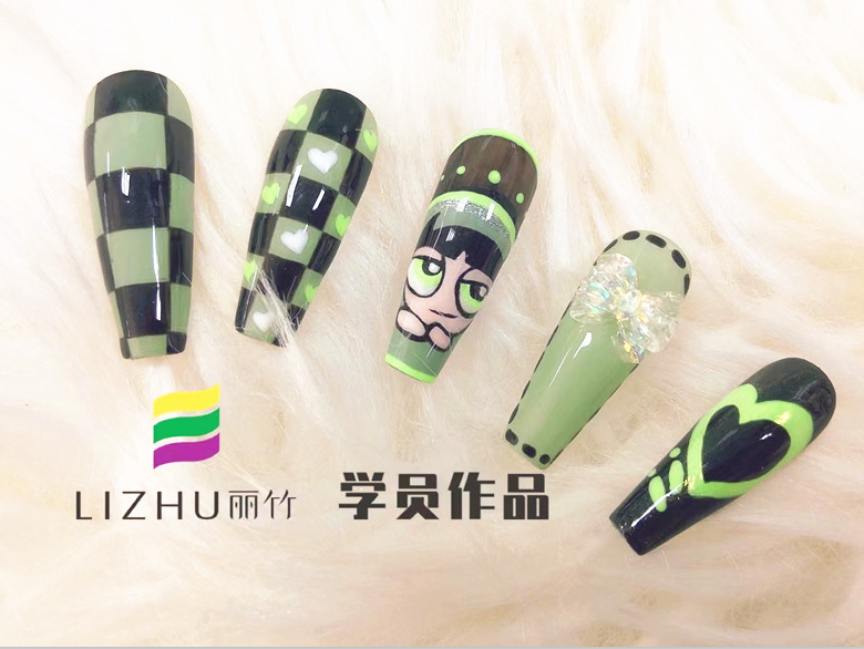 學(xué)美甲需要多長時間？看看麗竹美甲學(xué)校學(xué)員作品就知道了