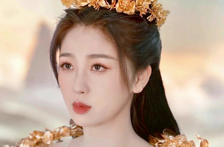 息山神女的眼妝教程，真的又仙又御