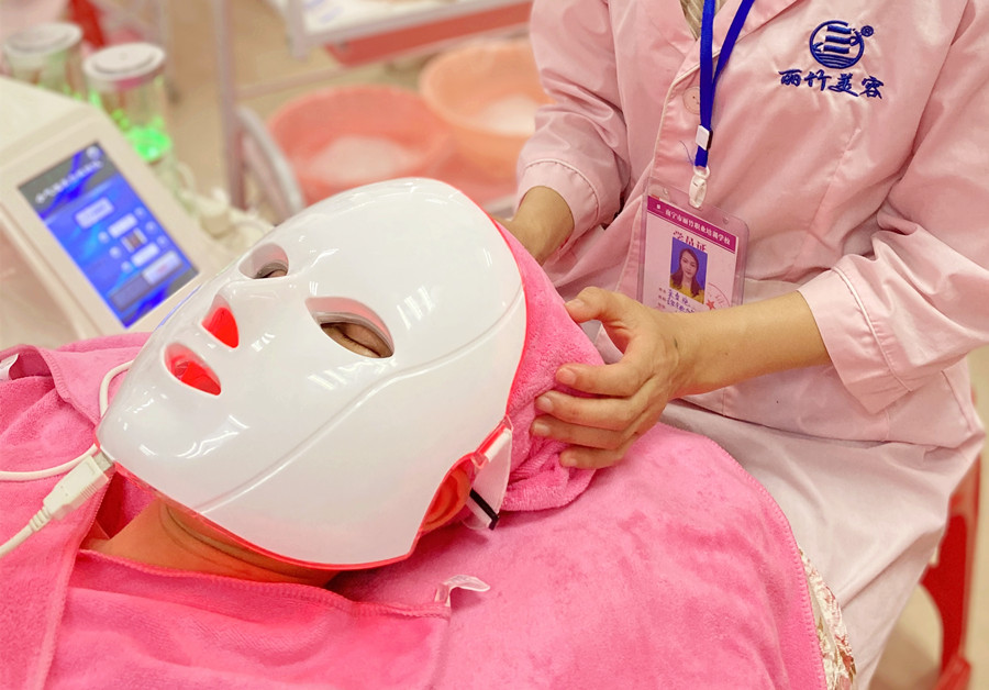 學(xué)美容儀器的基礎(chǔ)：小氣泡多久做一次？