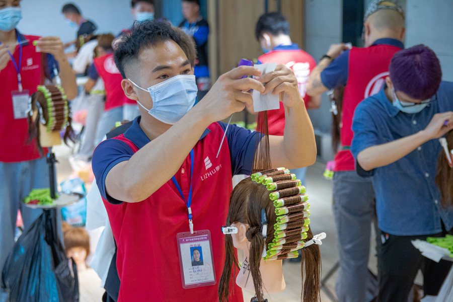 美發(fā)新手上杠，南寧燙染培訓(xùn)基礎(chǔ)