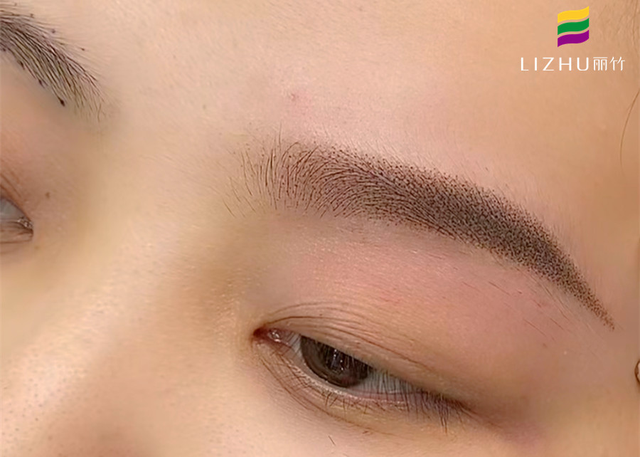 廣西學(xué)紋繡專業(yè)：紋眉過后顏色過深怎么辦？