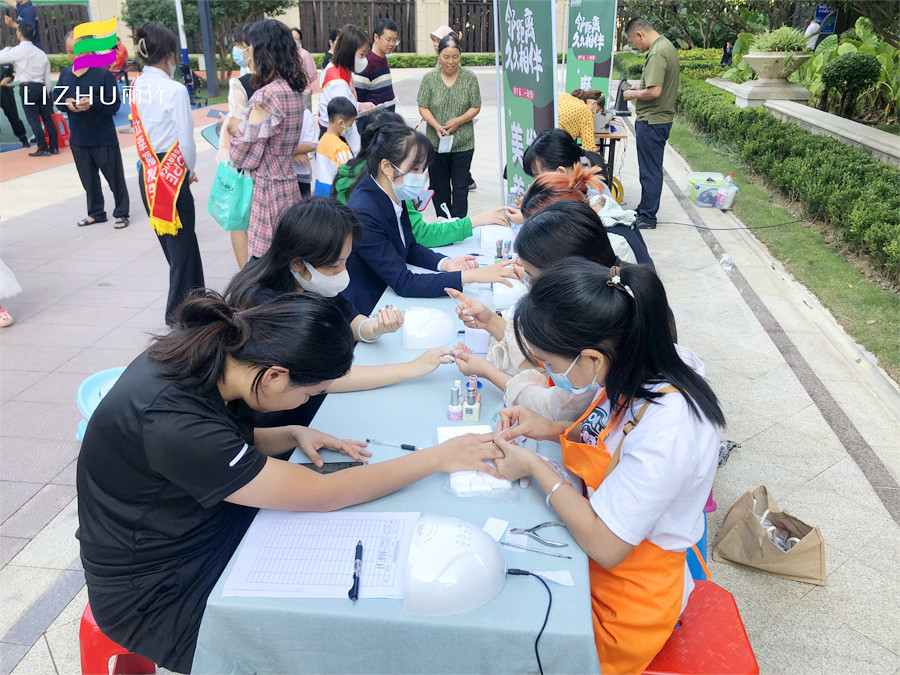 南寧美甲公益活動外出實踐，收獲好評