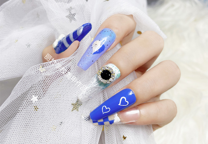 愛心深藍色西美甲，上手顯白又好看