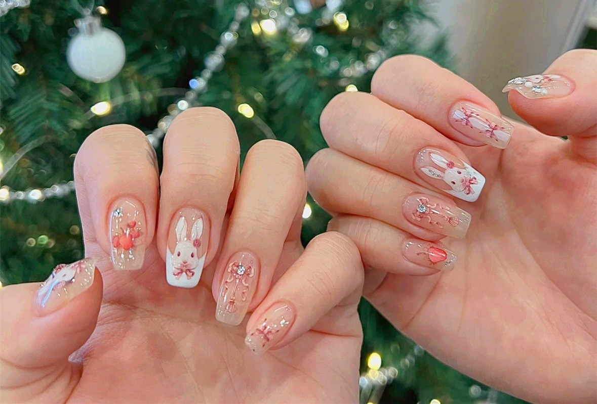 兔子新年美甲，廣西美甲造型學(xué)校將氛圍狠狠抓住了