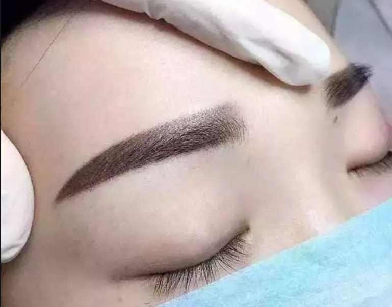 紋眉發(fā)生排斥怎么辦？零基礎(chǔ)學(xué)紋繡廣西