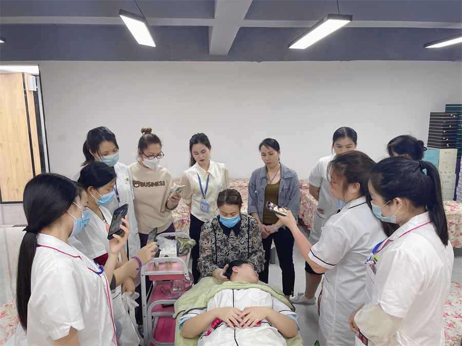 春季頭療的好處！南寧養(yǎng)生頭療美容學(xué)校分享