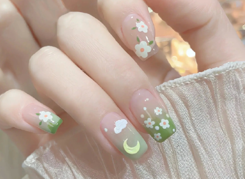 可愛甜心美甲，廣西美甲網(wǎng)紅造型班推薦