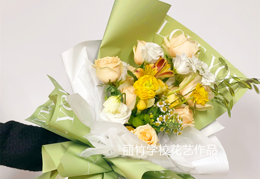 韓系花束的特點(diǎn)，廣西學(xué)插花藝術(shù)