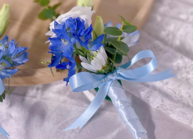 麗竹花藝學校作品---韓式胸花