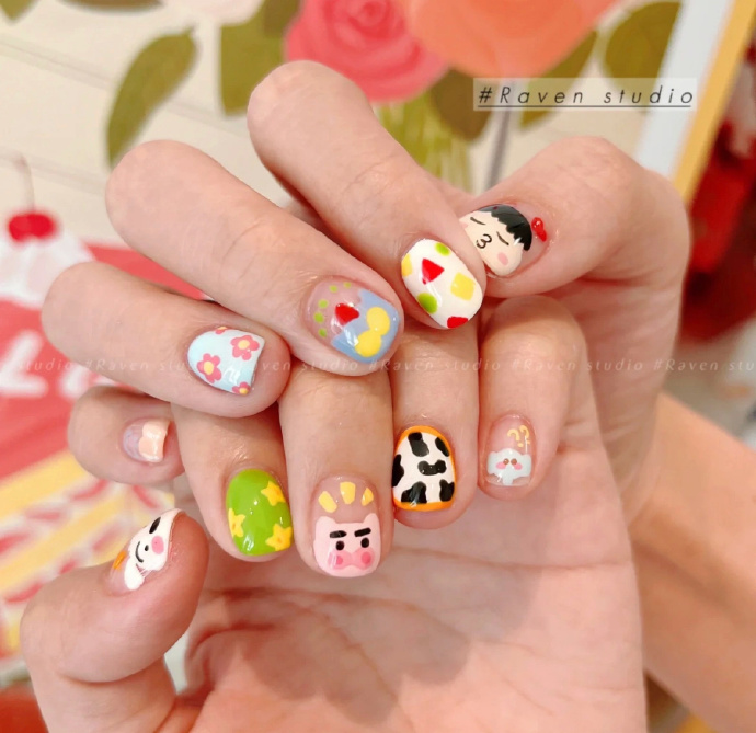 卡通手繪美甲，廣西美甲款式造型學校推薦