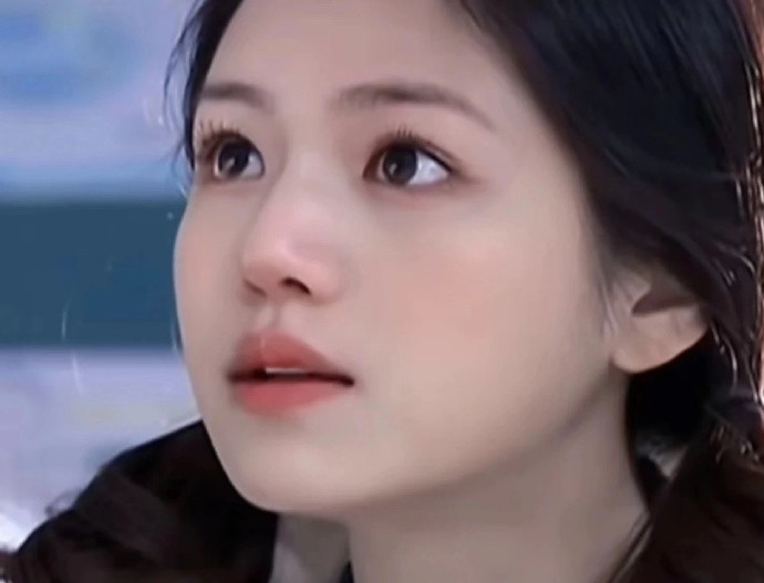 消腫減齡眼妝，廣西化妝基礎(chǔ)班教程