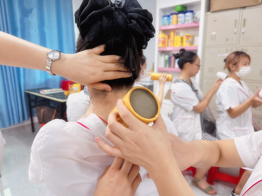 三伏天艾灸的功效，零基礎(chǔ)美容培訓(xùn)