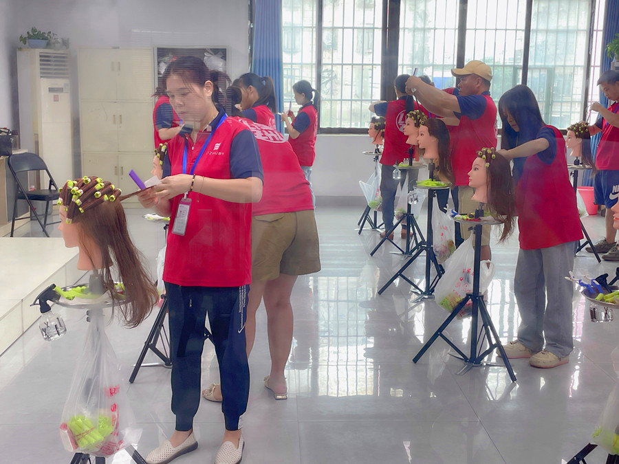 美發(fā)卷發(fā)杠的操作，零基礎(chǔ)學(xué)卷發(fā)