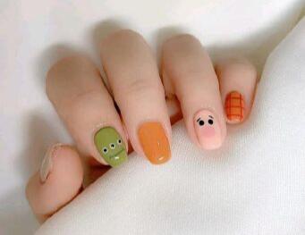 可愛繪畫美甲，南寧美甲培訓(xùn)中心美甲分享