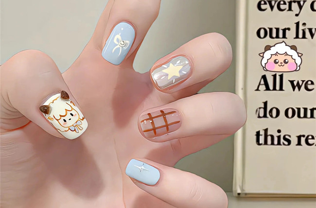 精致手繪美甲，美甲款式圖片2023