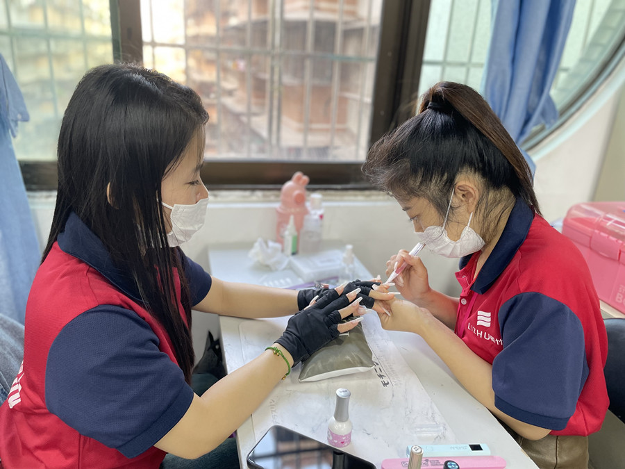 如何洗掉指甲油的辦法，廣西美甲進(jìn)修課程