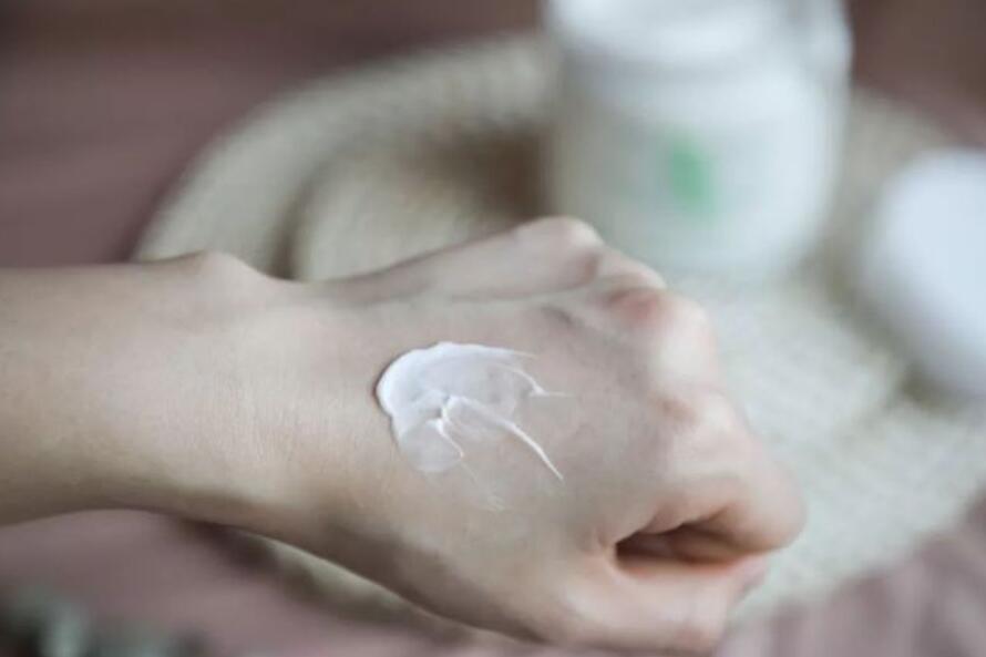 身體乳使用誤區(qū)，南寧美容美體護(hù)膚學(xué)校分享