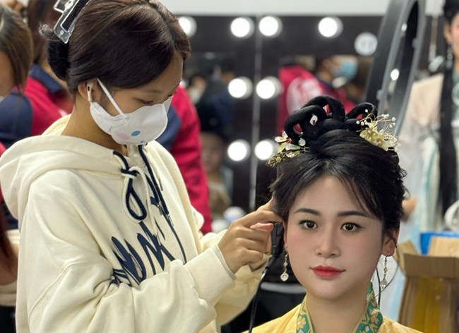 漢服造型設(shè)計(jì)，南寧培訓(xùn)漢服造型師作品