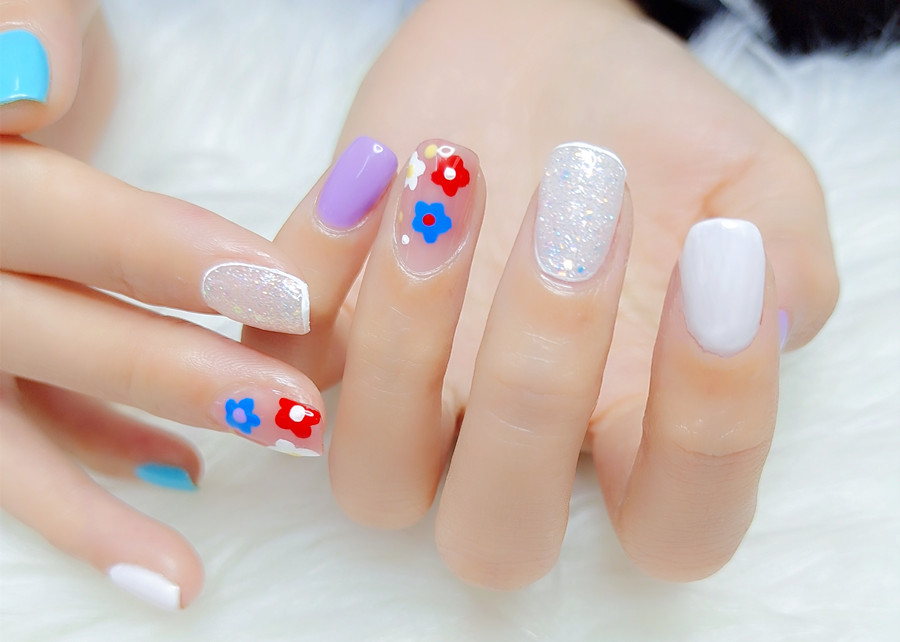 美甲小常識(shí)：怎樣養(yǎng)出健康的指甲？