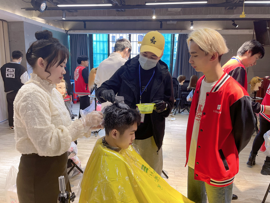 染發(fā)實用技巧，南寧燙染學校作品