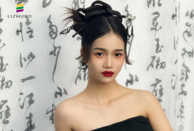 新中式國風造型，廣西化妝跟妝師作品