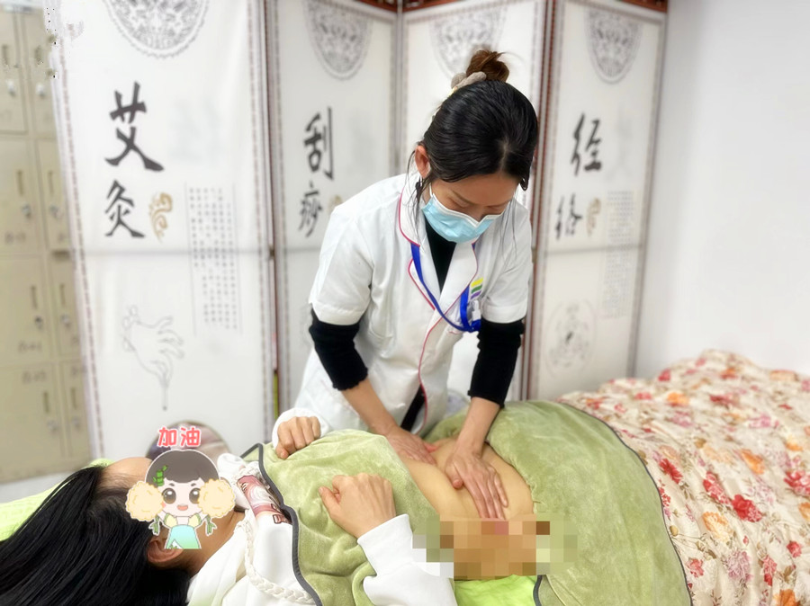 揉按腹部的好處，廣西美容美體專業(yè)學院分享