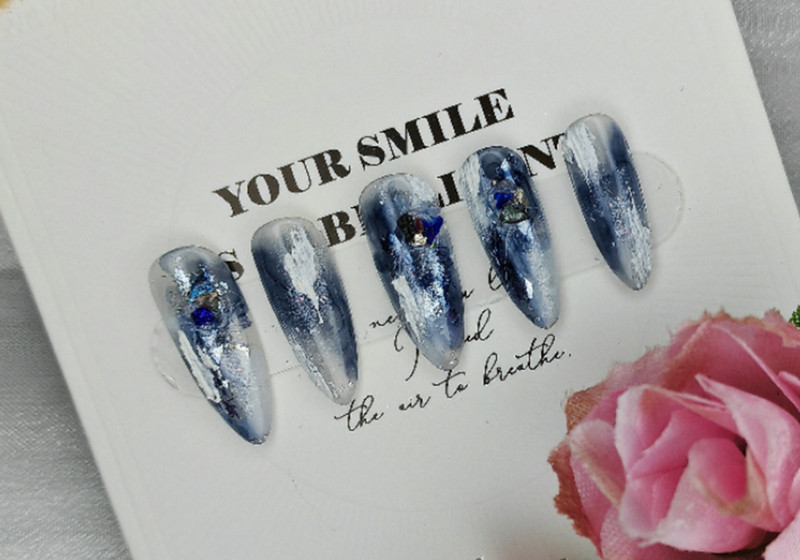 冰川暈染美甲，廣西美甲短期培訓班課堂作品